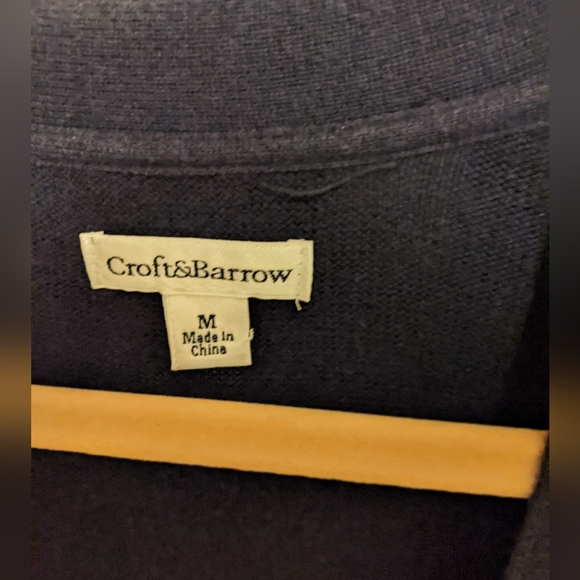 Cardigan - Picture 2 of 4